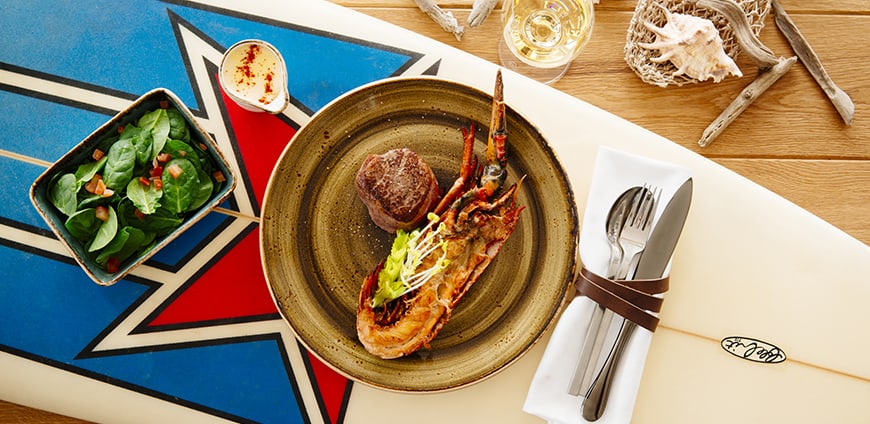 mavericks-restaurant-slider3