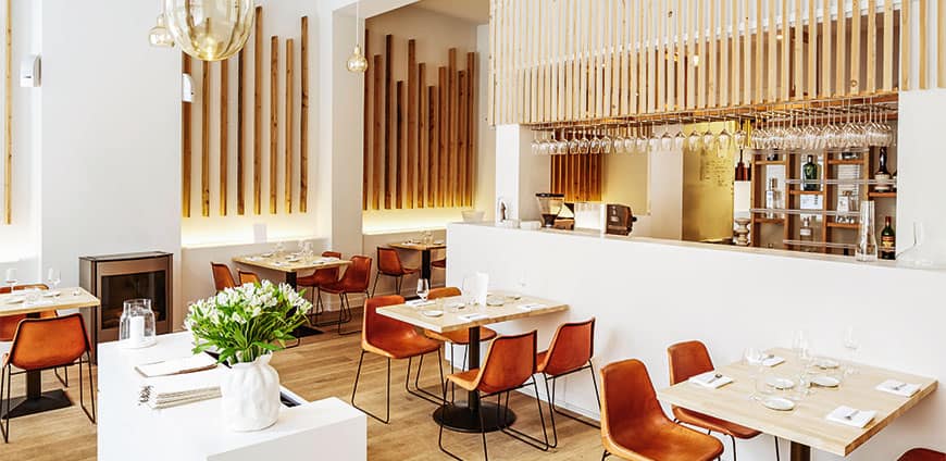 rp201-coverstory-02-slider