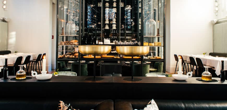 rp202-coverstory-05-slider