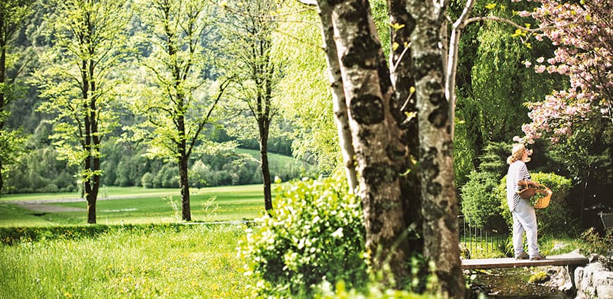 rp213-coverstory-06-slider