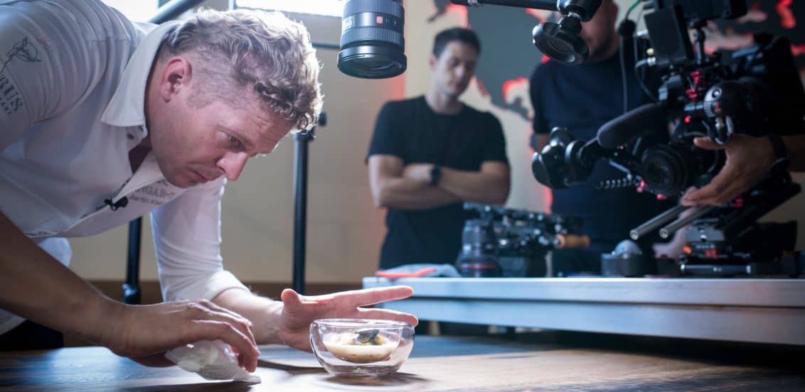 rp238_hangar-7_slider-3-1132x552