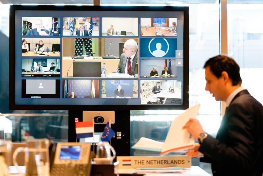 4c0f91c5-b74b-5bc8-84cb-1d55d48e81be