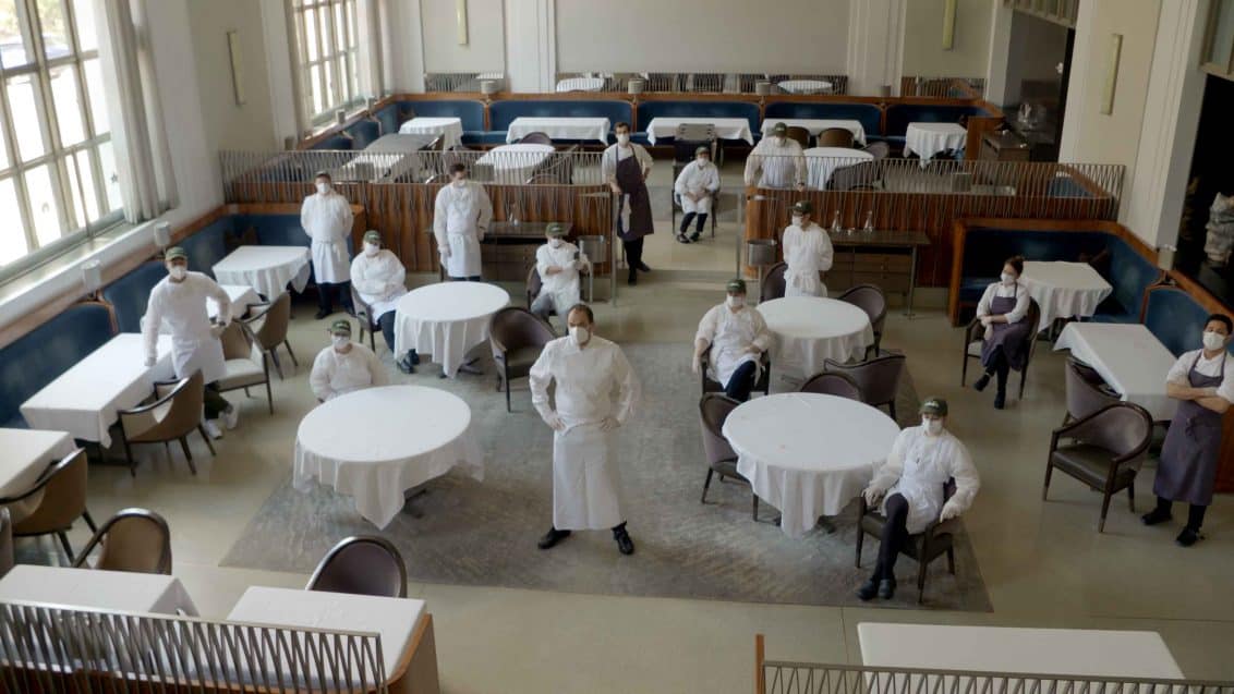 eleven-madison-park-team-maske-corona-1132x637