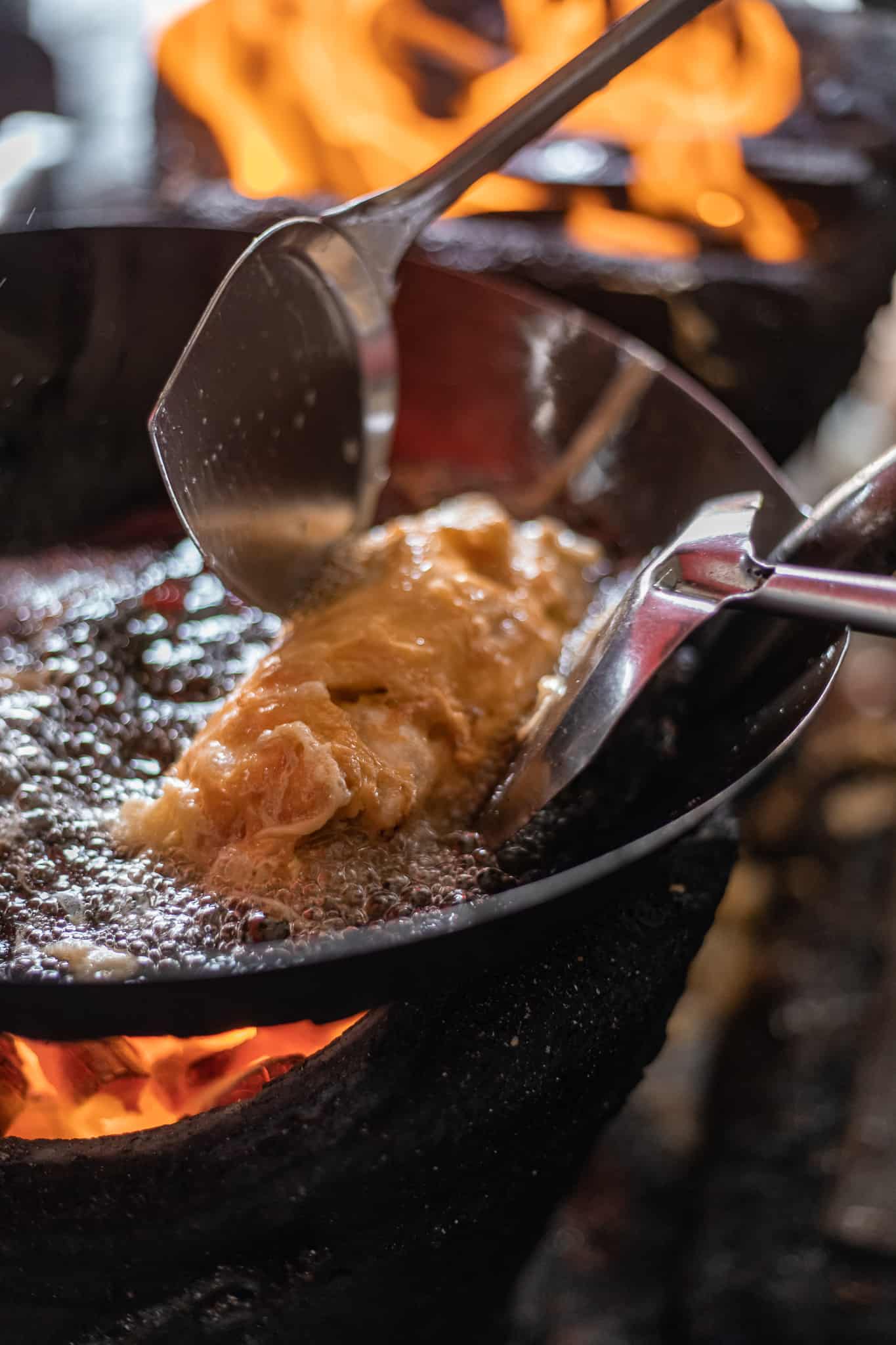 A50BR21-Icon-Award-Jay-Fai-in-action-1