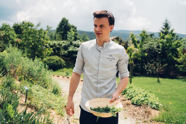 molzbachhhof-peter-pichler-garten-molzbachhof-heldentheater_klein