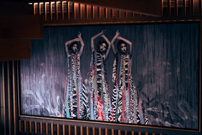 GO-by-Steffen-Henssler-Frankfurt-_-HUSH-Kunstwerk-Detail-scaled-e1662043743106