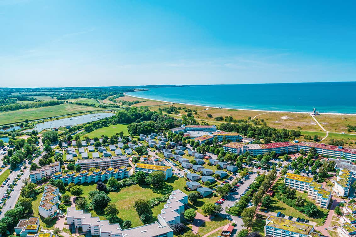 rp279-tait-david-depenau-2