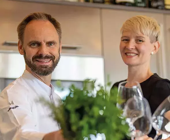 Denis-und-Kathrin-Feix_VILA-VITA-Marburg-e1704185958334