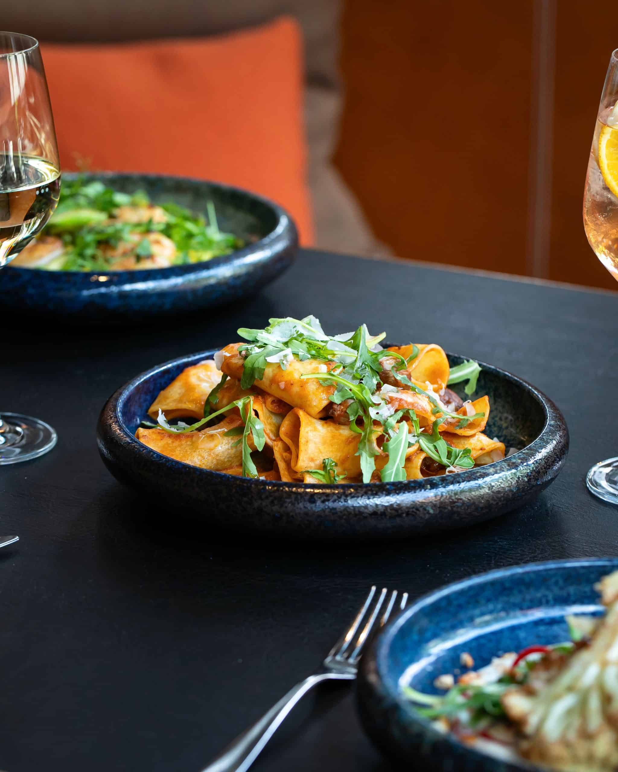 Bistro-Mitte_Paccheri-Pasta©white-kitchen_05-scaled