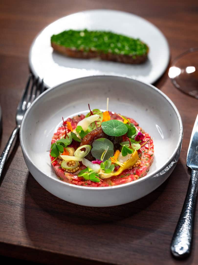 zum-goldenen-hirschen-gericht-5-foto-wwwhirschengmundenat-christian-huber-38x51cm-300dpi