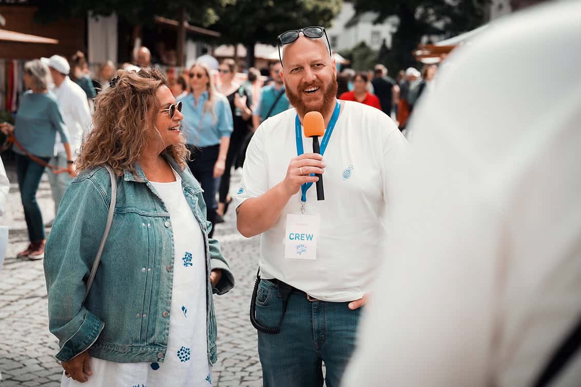 rp287-pr-freakstotable-9