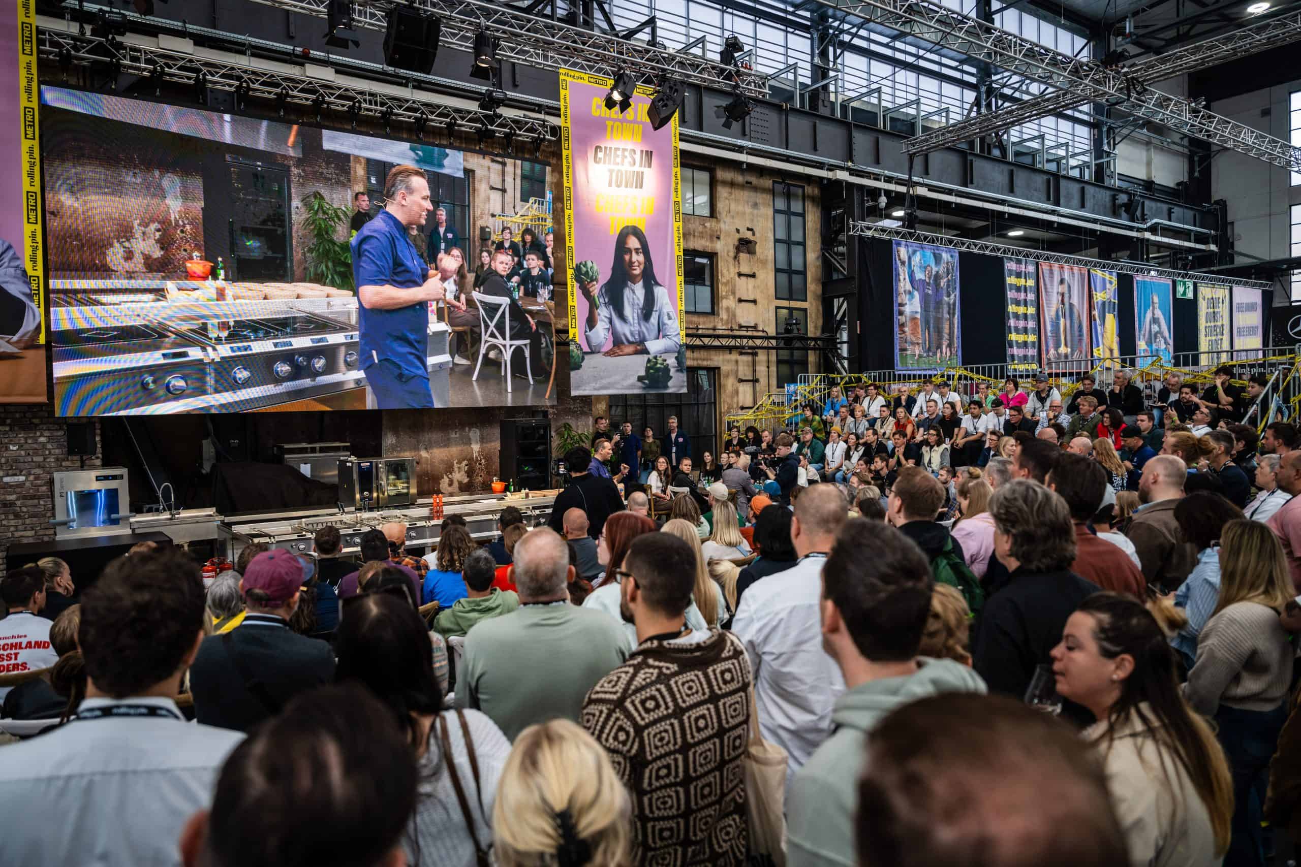 rpDUS25-Tim-Raue-_-chefs-in-town.stage-0239-scaled