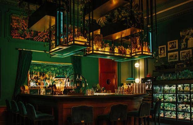 Mirror-Bar-hero_W50BB25-website-profile