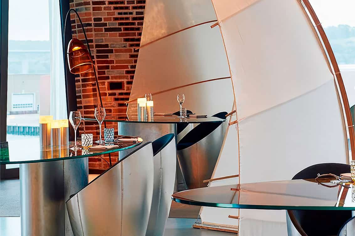 rp293-openings-lyst-5