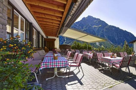 Abteilungskoch bei Hotel Alte Krone in Mittelberg ...