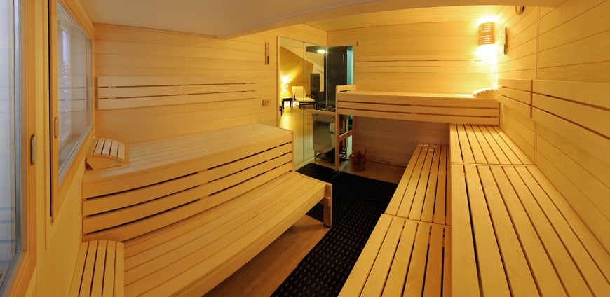 V8-wellness-sauna-slider
