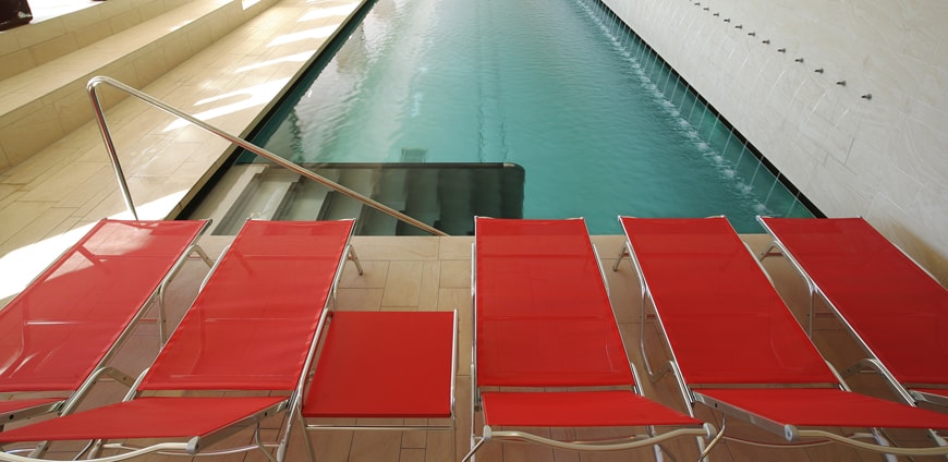 hotel-loipersdorf-pool-4-slide4