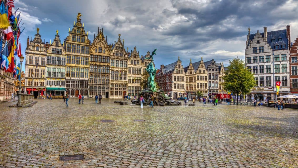 antwerpen-belgien-1132x637