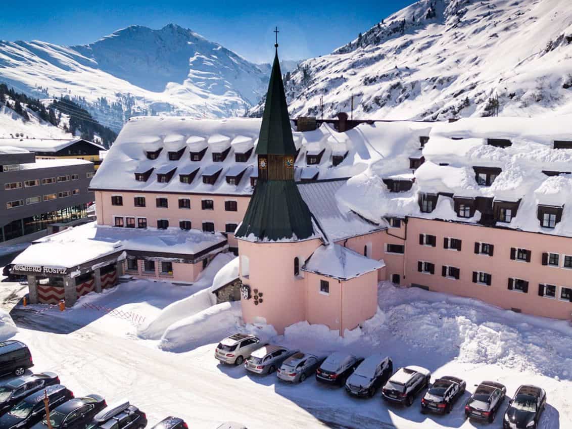 Arlberg-Hospiz-Hotel-1132x849