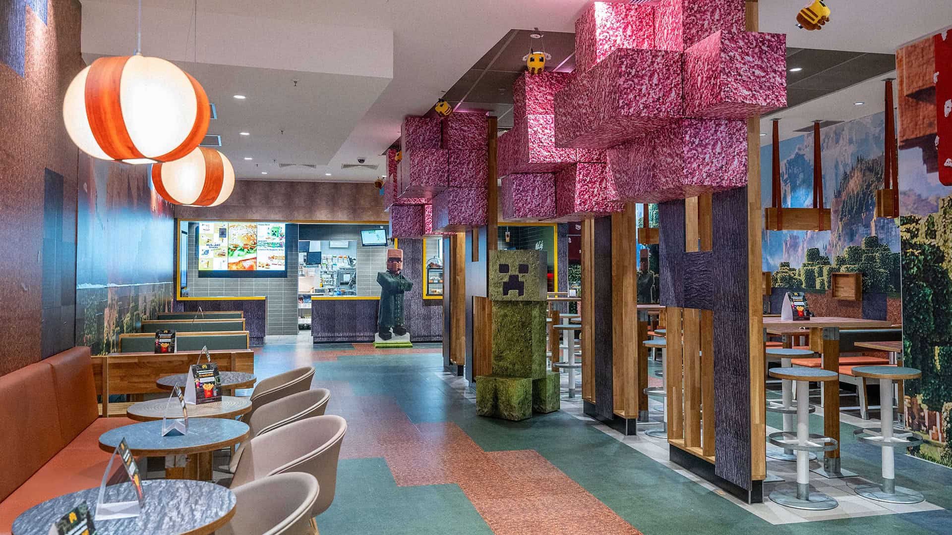 McDonalds_Restaurant_Tal_Instore_1