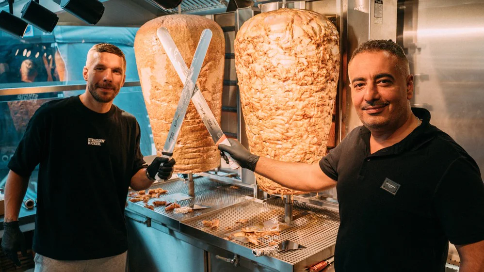 Lukas Podolski Döner Marke Mangal Döner schließt Filiale in Hürth