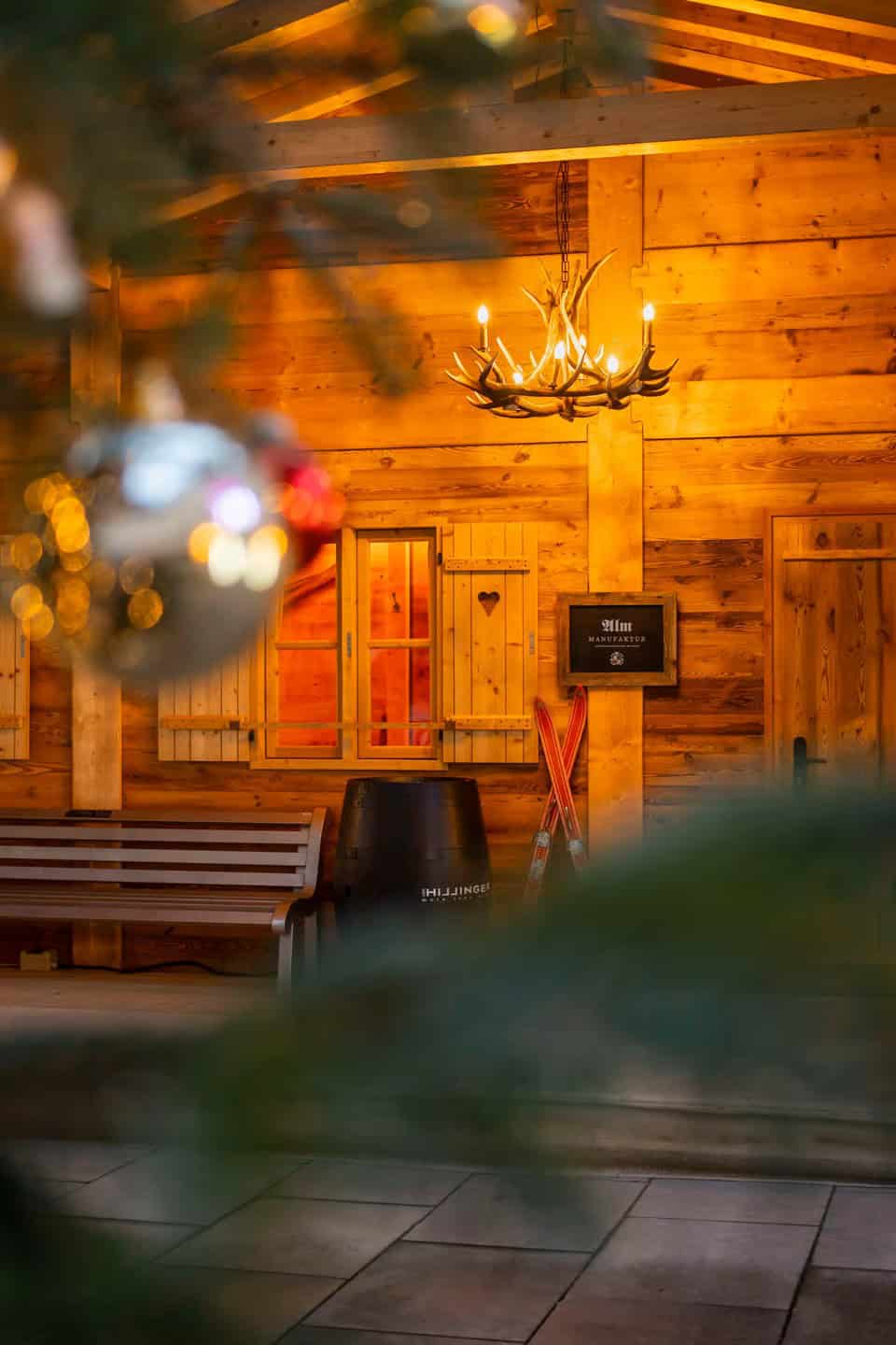 Bereits zum zweiten Mal bietet das Hotel Taschenbergpalais Kempinski Dresden eine Almhütte | Foto: Hotel Taschenbergpalais Kempinski Dresden