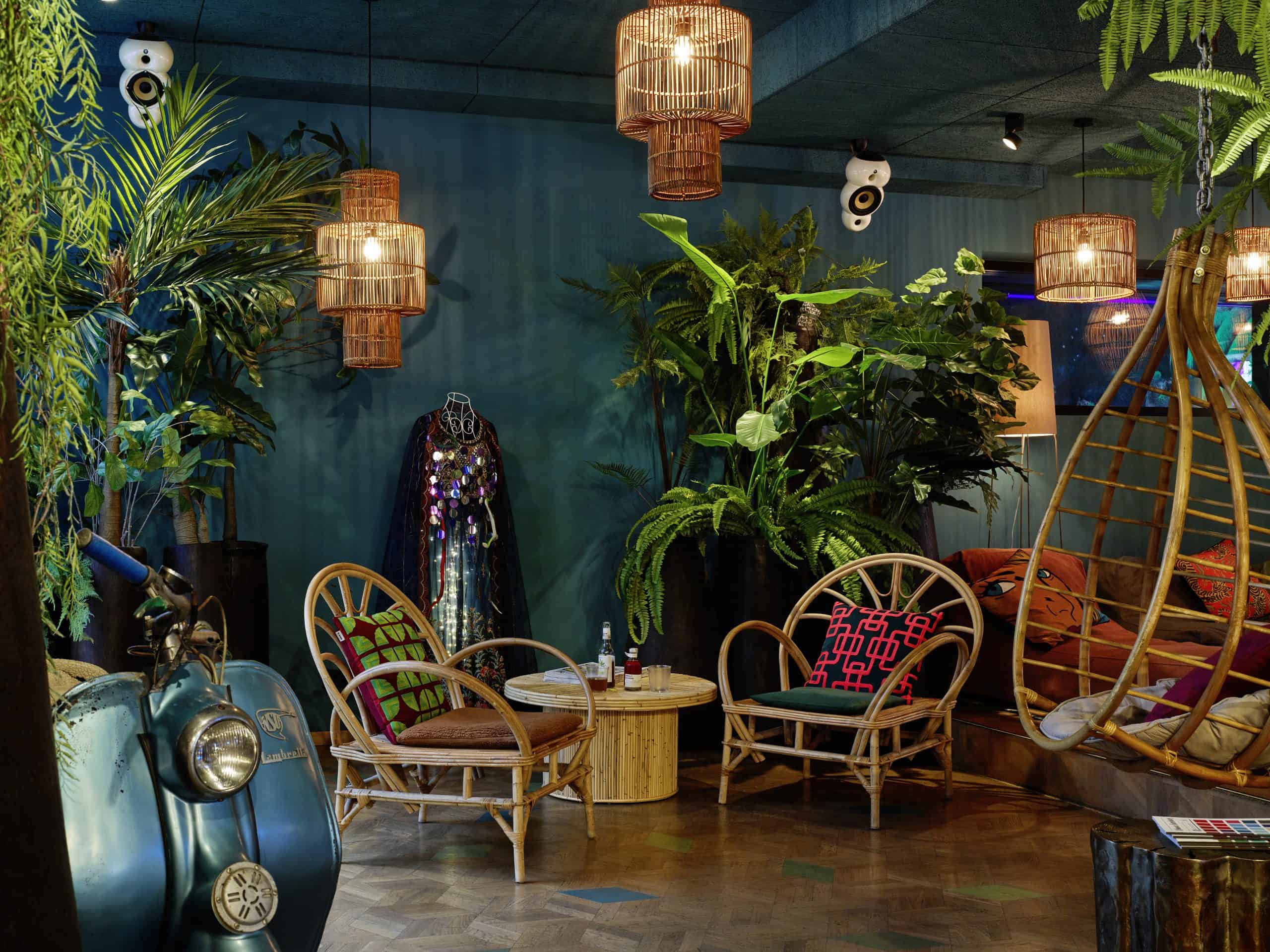 25h_thetrip-lobby_1-credit_StephanLemke-scaled