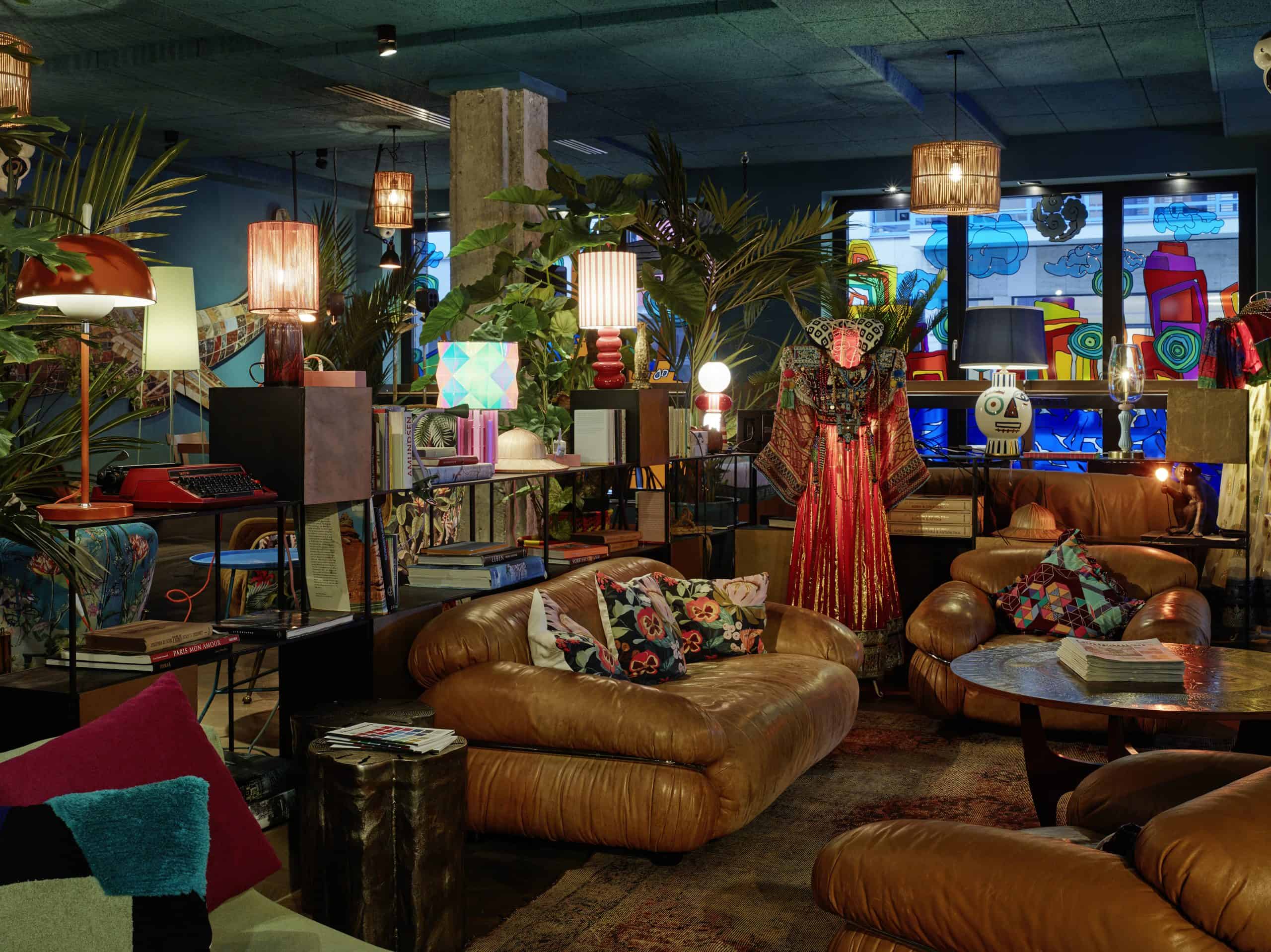 25h_thetrip-lobby_2-credit_StephanLemke-scaled