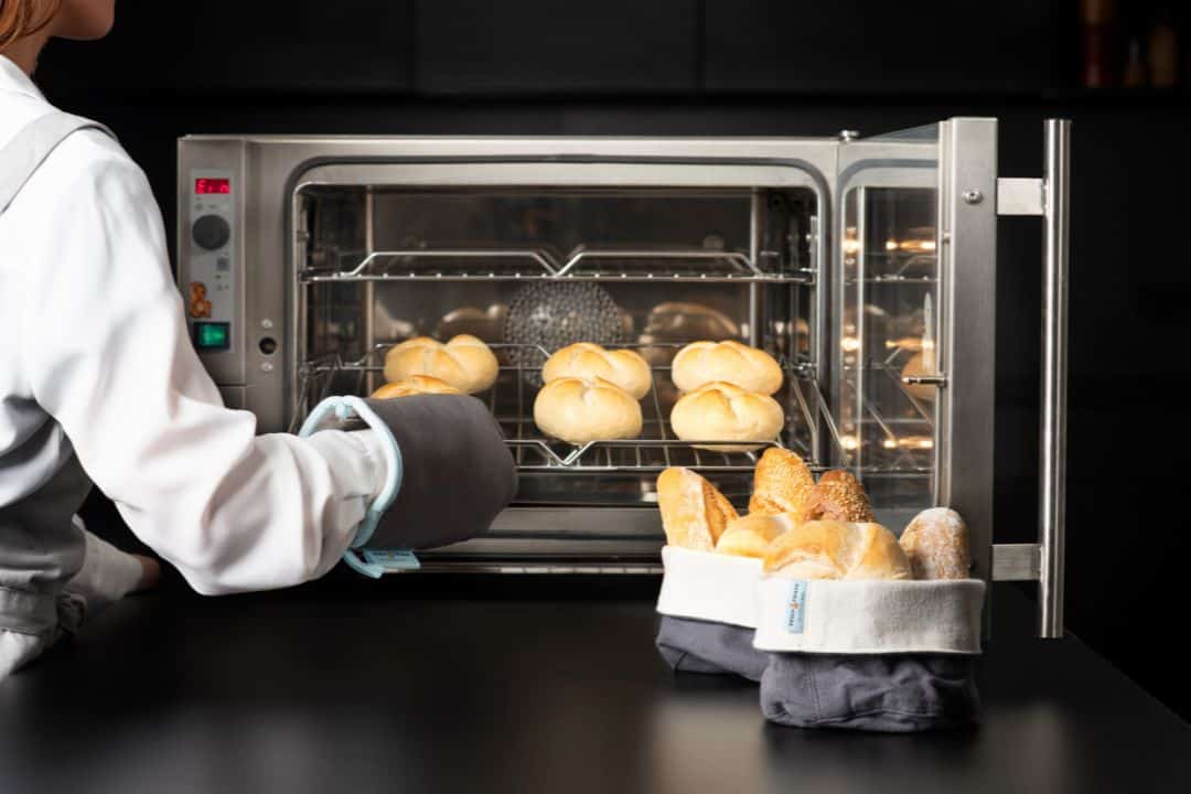 Semmeln im Ofen von Resch & Frisch