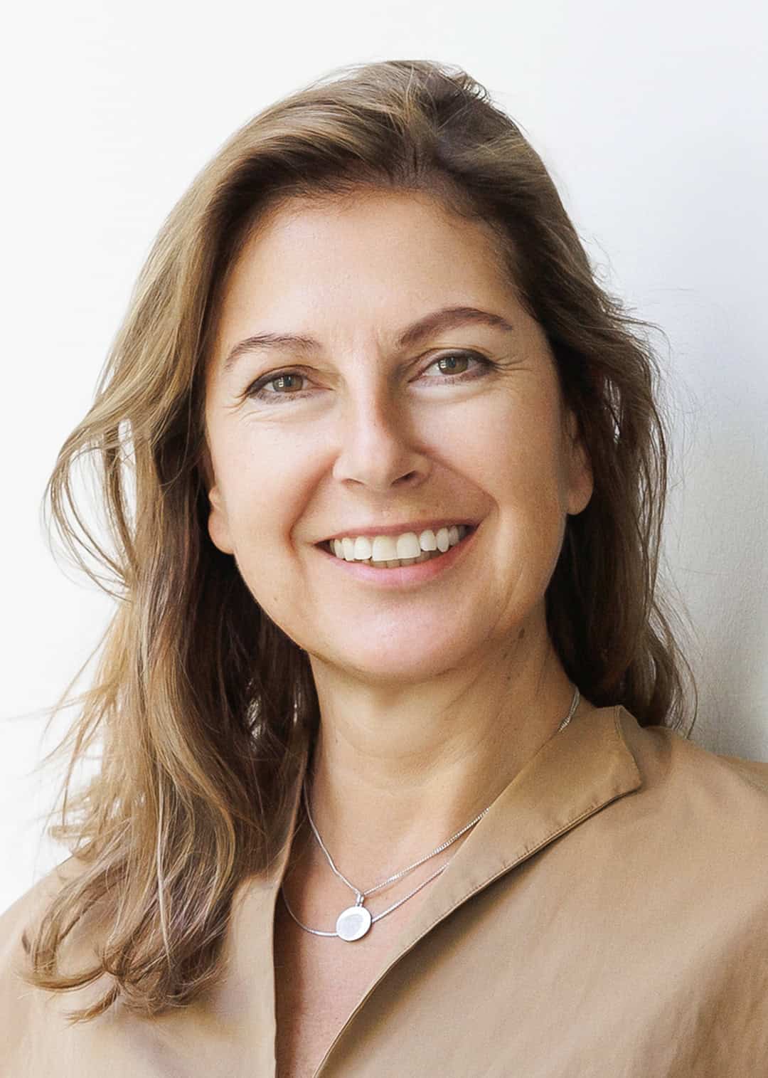 TEEKANNE-CEO_Frau-Wege_Portrait